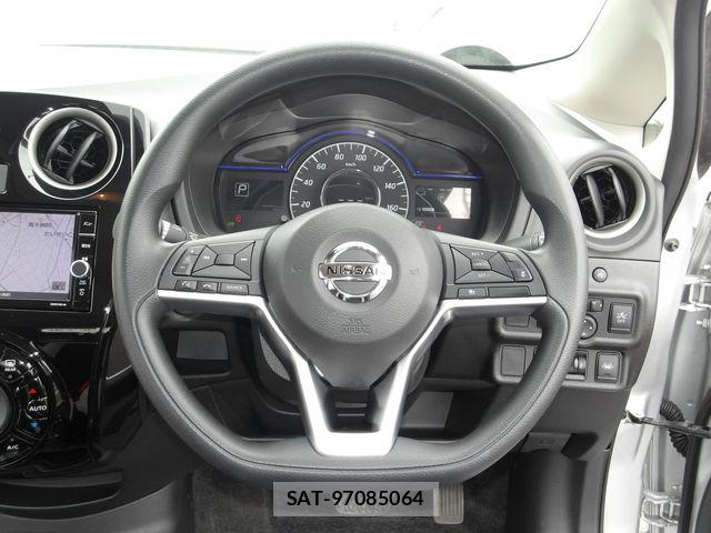 Nissan NOTE 2020-02 8100929-13