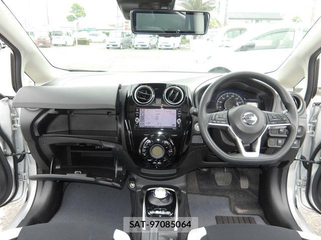 Nissan NOTE 2020-02 8100929-1
