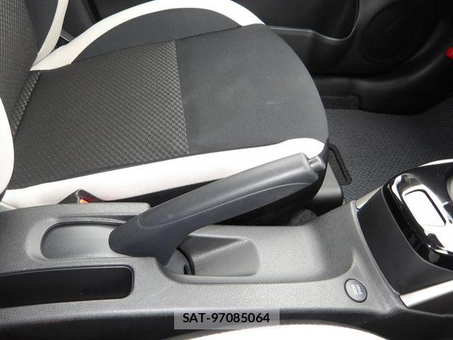 Nissan NOTE 2020-02 8100929-20