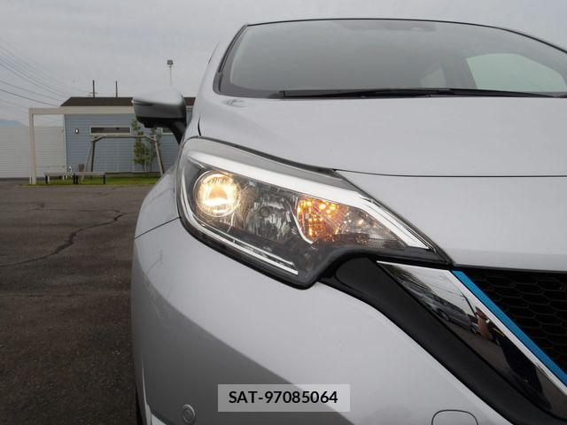 Nissan NOTE 2020-02 8100929-23