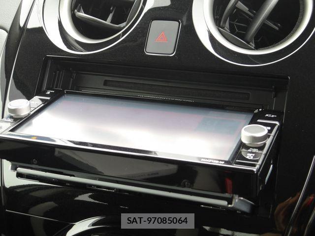 Nissan NOTE 2020-02 8100929-5