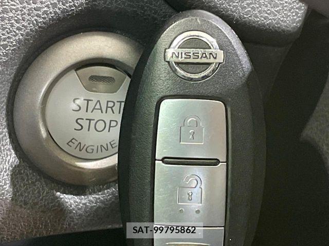 Nissan NOTE 2014-10 8100947-5