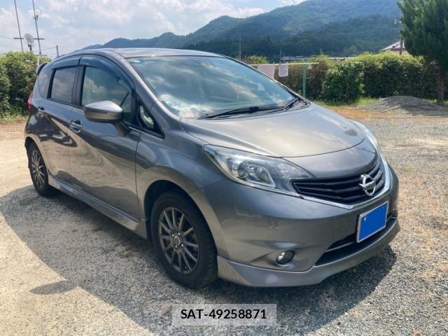 Nissan NOTE 2015-03 8100957-1