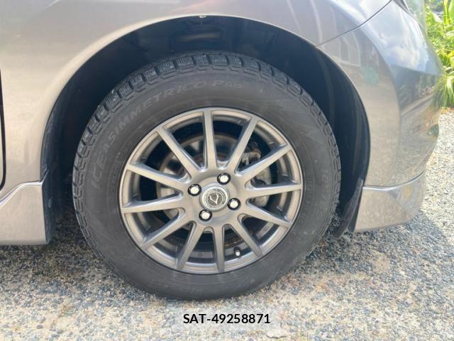 Nissan NOTE 2015-03 8100957-7