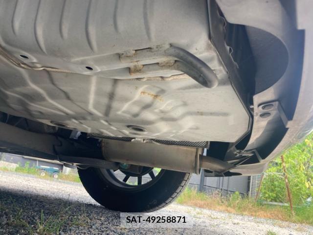 Nissan NOTE 2015-03 8100957-8