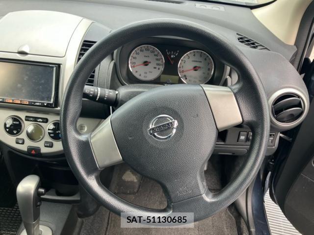 Nissan NOTE 2011-09 8100965-7