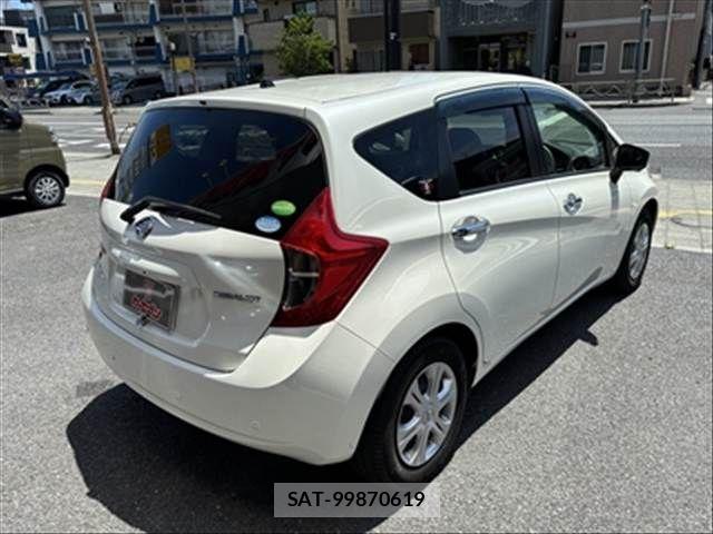 Nissan NOTE 2015-07 8100936-2