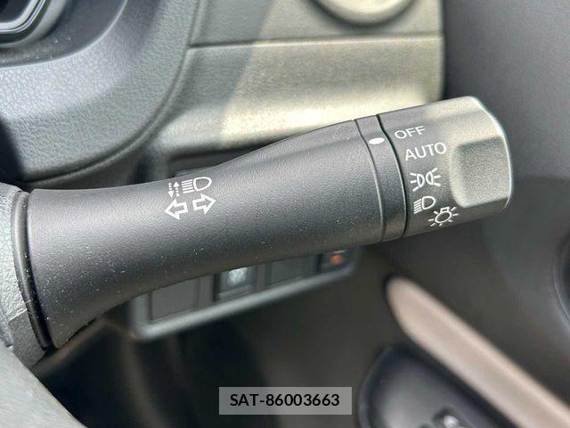 Nissan NOTE 2019-09 8100928-11