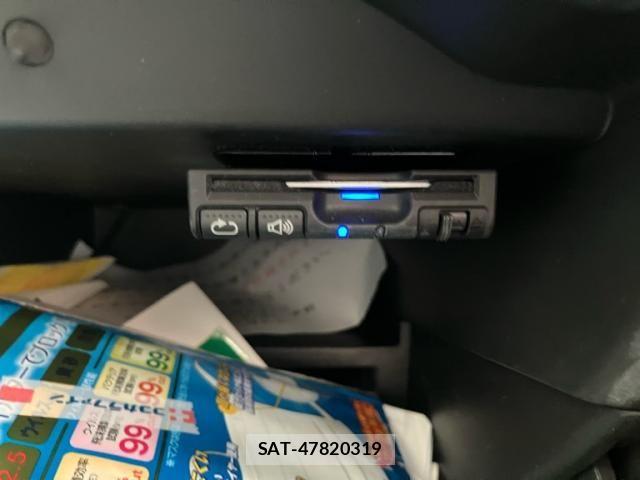 Nissan NOTE 2015-09 8100942-18