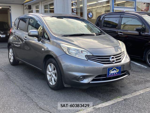 Nissan NOTE 2013-07 8100954-9