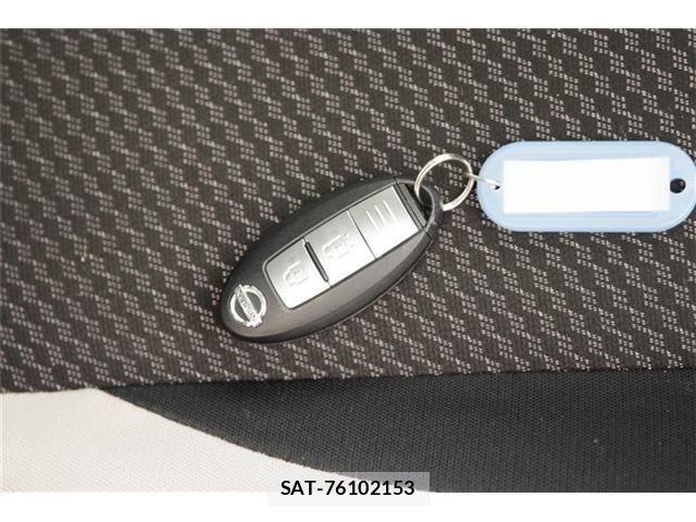 Nissan NOTE 2018-02 8100934-17