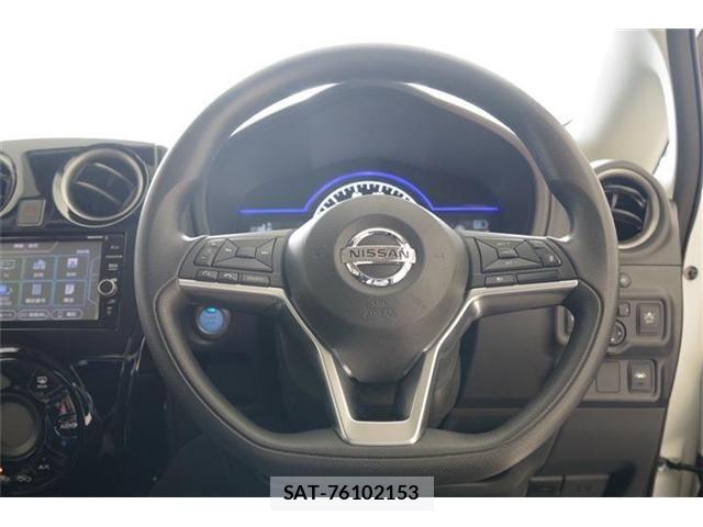 Nissan NOTE 2018-02 8100934-29