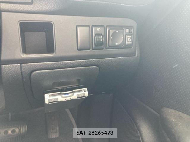 Nissan NOTE 2009-07 8100961-15