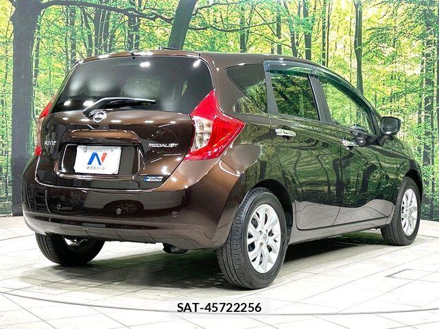 Nissan NOTE 2016-01 8100951-16