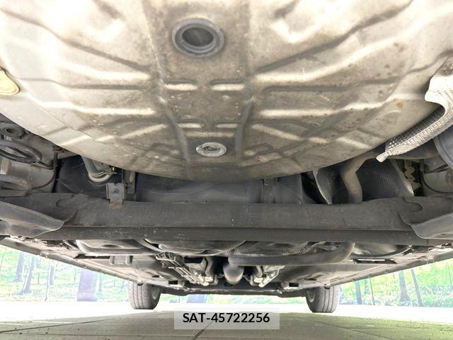 Nissan NOTE 2016-01 8100951-18