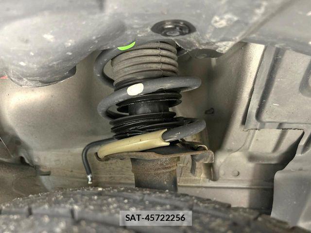 Nissan NOTE 2016-01 8100951-19