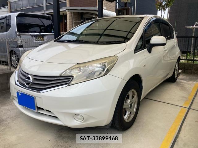 Nissan NOTE 2013-03 8100966-0