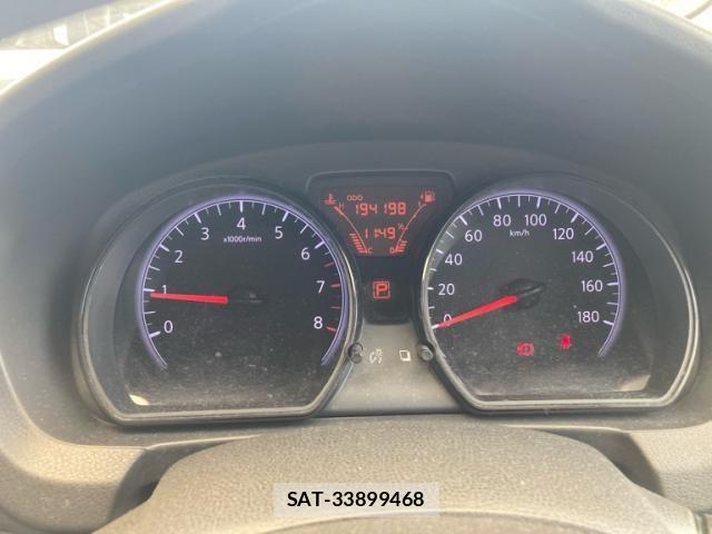 Nissan NOTE 2013-03 8100966-12
