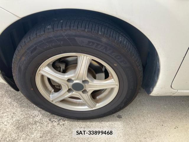 Nissan NOTE 2013-03 8100966-7
