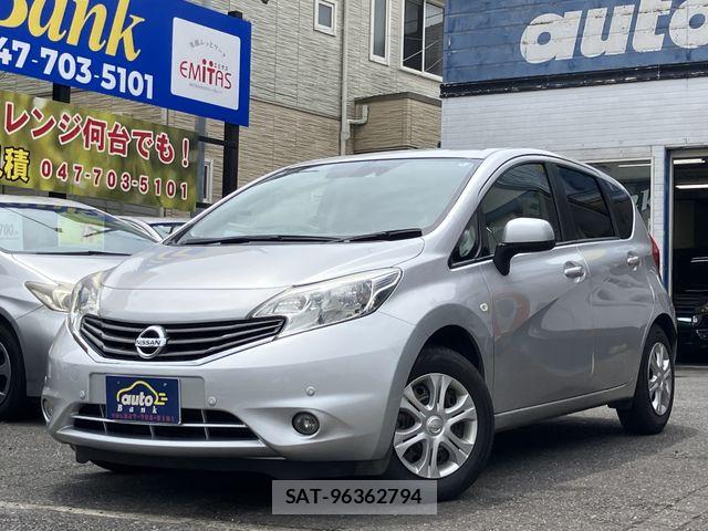Nissan NOTE 2014-10 8100940-0