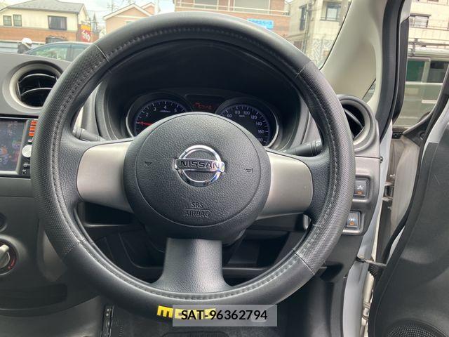 Nissan NOTE 2014-10 8100940-4