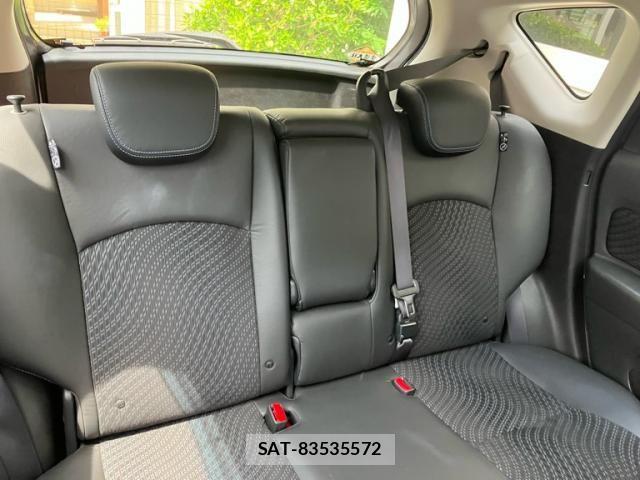 Nissan NOTE 2013-09 8100962-13