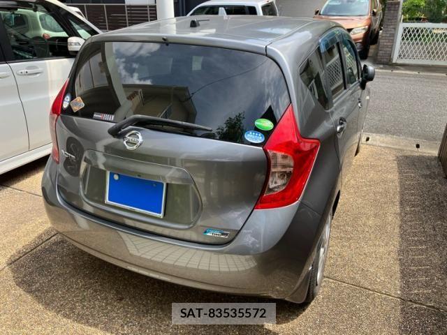 Nissan NOTE 2013-09 8100962-2