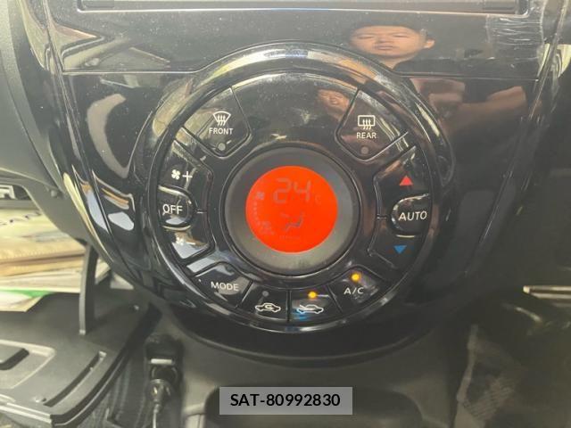 Nissan NOTE 2017-05 8100952-11