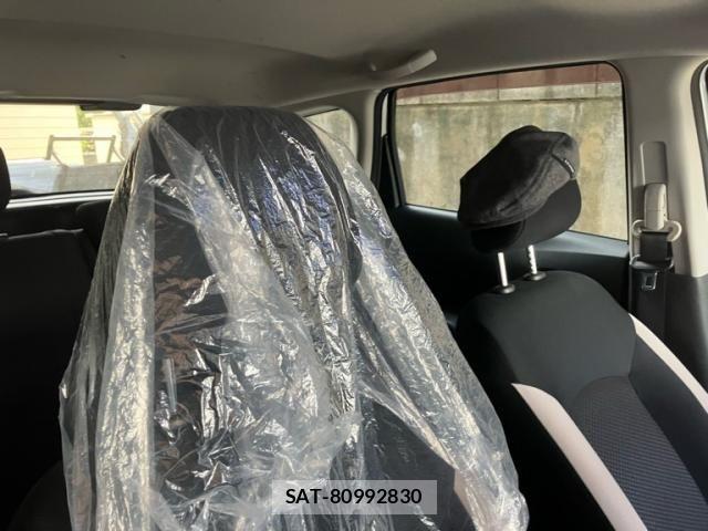Nissan NOTE 2017-05 8100952-19