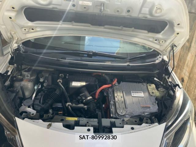 Nissan NOTE 2017-05 8100952-23
