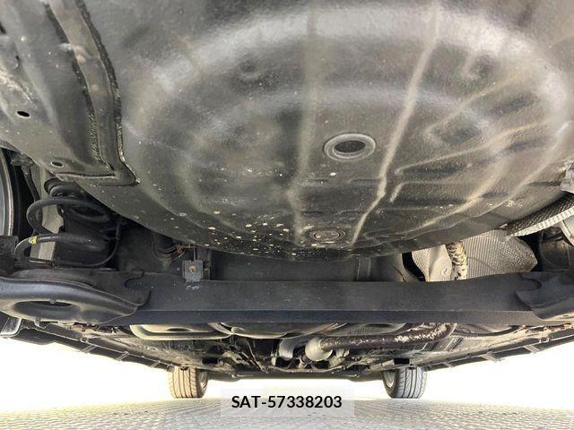 Nissan NOTE 2019-10 8100914-18
