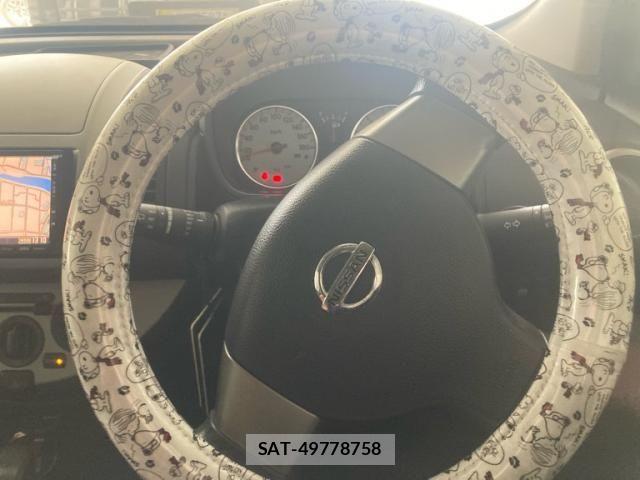 Nissan NOTE 2011-06 8100964-13