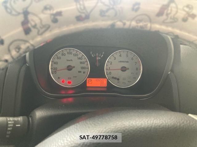 Nissan NOTE 2011-06 8100964-14