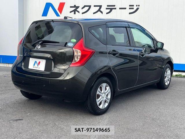 Nissan NOTE 2016-10 8100938-17