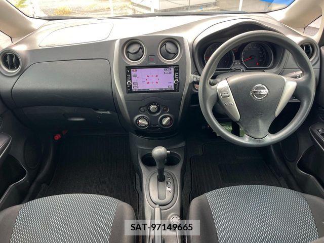 Nissan NOTE 2016-10 8100938-1