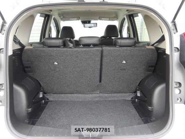 Nissan NOTE 2020-06 8100927-18
