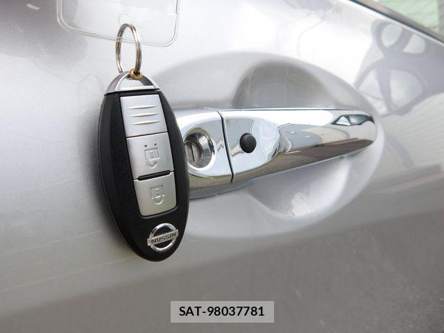 Nissan NOTE 2020-06 8100927-7