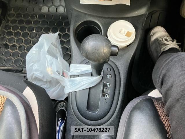 Nissan NOTE 2019-06 8100953-14