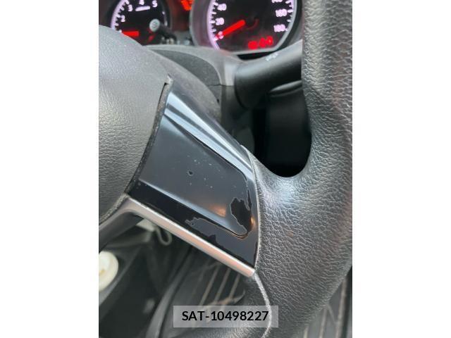 Nissan NOTE 2019-06 8100953-18