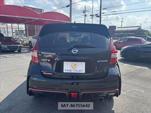 Nissan NOTE 2017-06 8100930-17