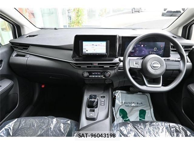 Nissan NOTE 2022-04 8100915-9