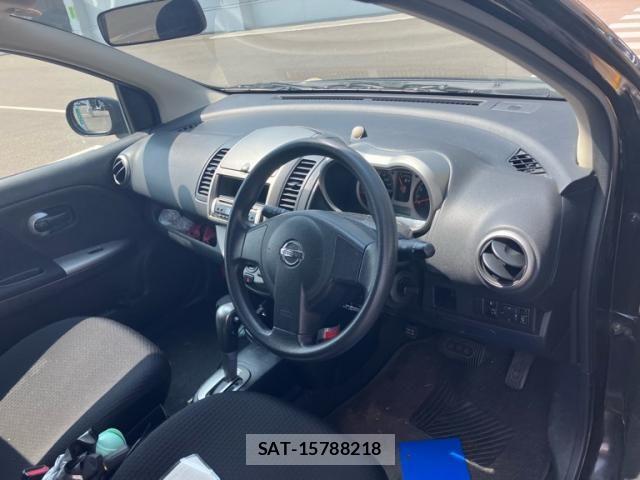 Nissan NOTE 2006-03 8100958-7