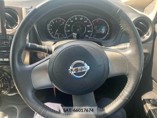 Nissan NOTE 2014-07 8100963-10