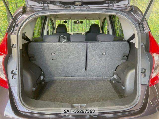 Nissan NOTE 2014-01 8100939-9