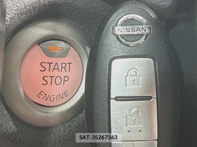 Nissan NOTE 2014-01 8100939-6