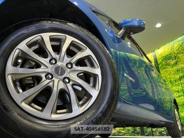 Nissan NOTE 2018-01 8100933-12
