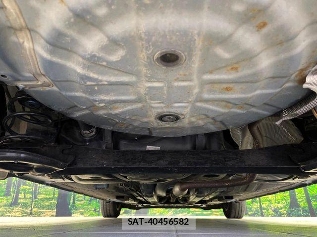 Nissan NOTE 2018-01 8100933-18
