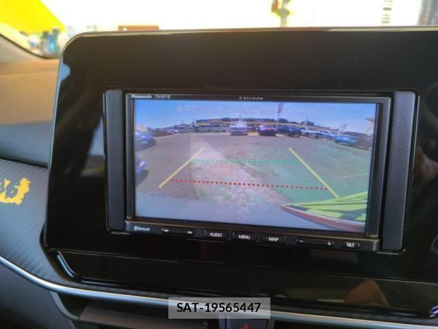 Nissan NOTE 2022-02 8100913-17