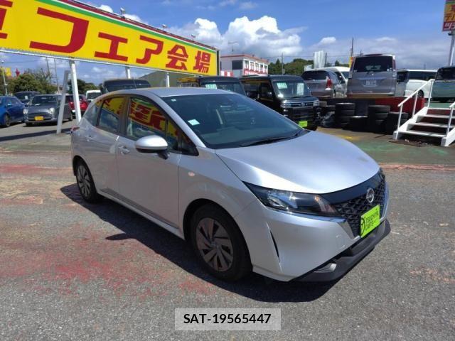 Nissan NOTE 2022-02 8100913-8