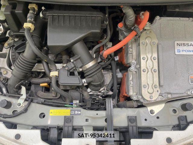 Nissan NOTE 2017-09 8131692-17